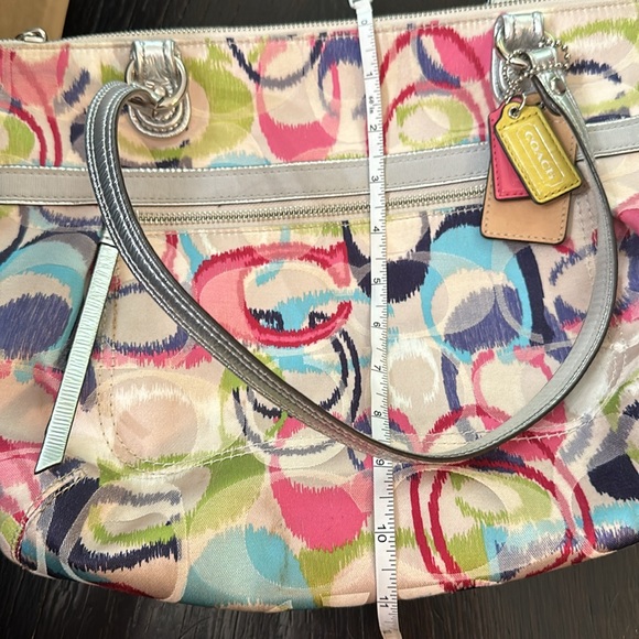 Coach Ikat Multi Signature Optic Shoulder Glam Tote - Picture 10 of 11